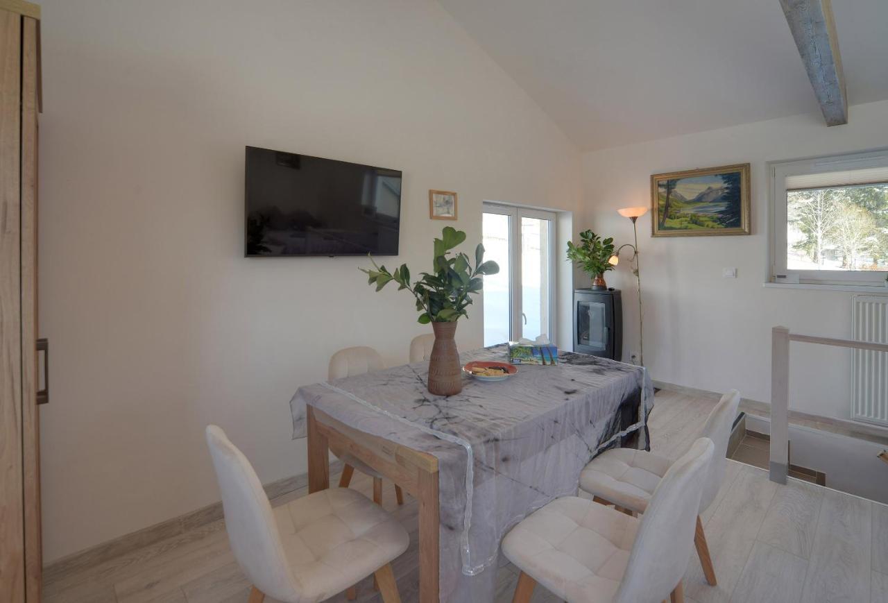 Apartament Sniezna Polana - 2-Pietrowy Apartament Idealny Dla Duzej Rodziny! Szklarska Poreba Luaran gambar