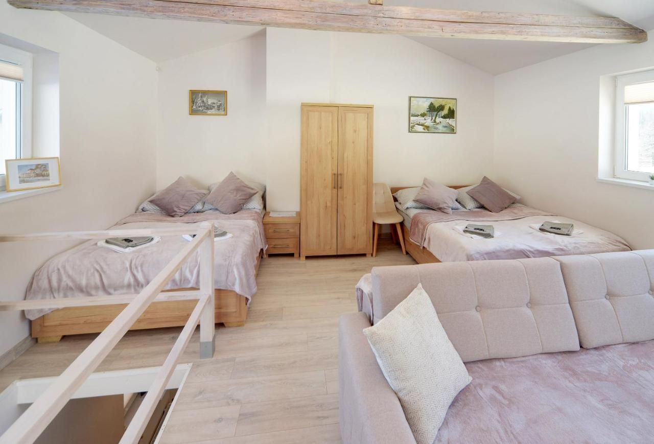 Apartament Sniezna Polana - 2-Pietrowy Apartament Idealny Dla Duzej Rodziny! Szklarska Poreba Luaran gambar